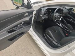 Hyundai Elantra 2023 1.5L CVT GLX Elite - ფოტო 16