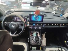 Honda CR-V 240TURBO FWD Luxury 5-Seater - ფოტო 10