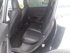 Tesla Model Y Rear-Wheel Drive - ფოტო 17