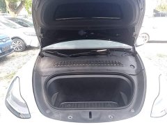 Tesla Model Y Rear-Wheel Drive - ფოტო 20