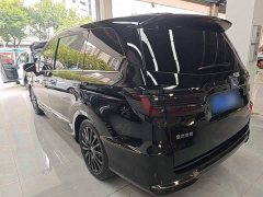 Honda Odyssey 2.0L e:HEV Luxury - ფოტო 5