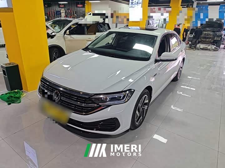 Volkswagen Sagitar 300TSI DSG Excellence Edition - ავტომობილი ჩინეთიდან