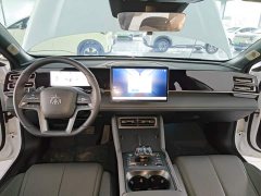 BYD Qin L DM-i Smart Drive Edition 120KM Leading - ფოტო 10
