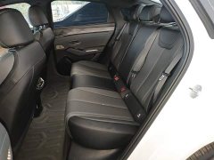 BYD Qin L DM-i Smart Drive Edition 120KM Leading - ფოტო 17