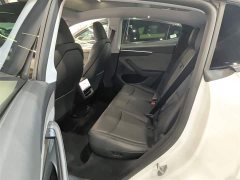 Tesla Model Y Rear-Wheel Drive - ფოტო 13
