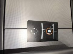 Tesla Model Y Rear-Wheel Drive - ფოტო 17