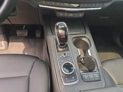 Cadillac XT4 28T FWD Luxury - ფოტო 10