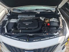 Cadillac XT4 28T FWD Luxury - ფოტო 16