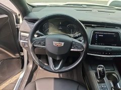Cadillac XT4 28T FWD Luxury - ფოტო 7