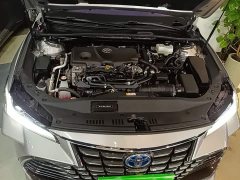 Toyota Avalon Hybrid 2.5L XLE Premium - ფოტო 16