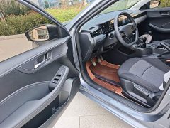 SAIC MG i5 1.5L Manual Comfort Edition - ფოტო 16