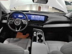 Buick E5 Premium Standard Range Edition - ფოტო 10