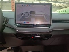 SAIC ID.4 X 2025 Smart Edition Pure Intelligent Comfort Version - ფოტო 13