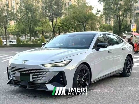 2022 Changan UNI-V 1.5T Deluxe - ავტომობილი ჩინეთიდან