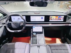 Voyah Lantu Zhaoguang Four-Wheel Drive Standard Edition - ფოტო 6