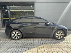 Tesla Model Y 2022 Facelift Rear-Wheel Drive - ფოტო 3