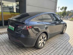 Tesla Model Y 2022 Facelift Rear-Wheel Drive - ფოტო 4