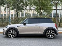 BMW MINI 2.0T COOPER S Artist - ფოტო 3