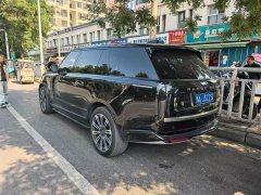 Land Rover Range Rover 2025 3.0L V6 400PS Extended Wheelbase Prestige Edition - ფოტო 12