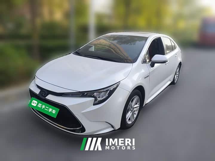 Toyota Corolla Hybrid 1.8H E-CVT Luxury - ავტომობილი ჩინეთიდან