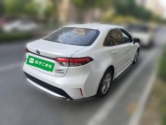 Toyota Corolla Hybrid 1.8H E-CVT Luxury - ფოტო 4