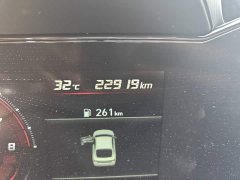 Hyundai Elantra 1.5L CVT Luxury - ფოტო 13