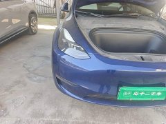 Tesla Model Y Standard Range RWD - ფოტო 7