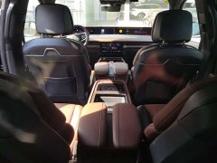 Lincoln Navigator 3.5T Presidential Edition - ფოტო 12