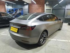 Tesla Model 3 Performance All-Wheel Drive - ფოტო 4