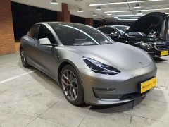 Tesla Model 3 Performance All-Wheel Drive - ფოტო 6