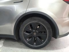 Tesla Model Y Rear-Wheel Drive - ფოტო 16