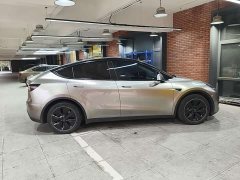 Tesla Model Y Rear-Wheel Drive - ფოტო 5