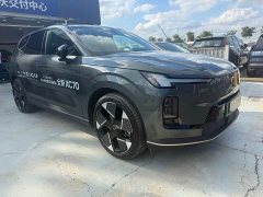 Volvo XC70 Plug-in Hybrid 2026 All-Wheel Drive Extended Range Ultra - ფოტო 3