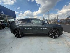Volvo XC70 Plug-in Hybrid 2026 All-Wheel Drive Extended Range Ultra - ფოტო 7