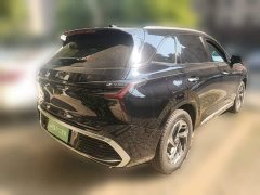 FAW Red Flag HS3 2023 1.5T Two-Wheel Drive Goodwill Edition - ფოტო 4
