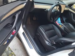 Tesla Model Y Standard Range RWD - ფოტო 12