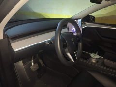 Tesla Model Y Rear-Wheel Drive - ფოტო 20