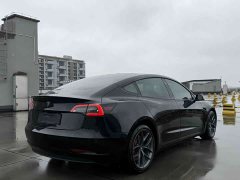 Tesla Model 3 Performance All-Wheel Drive - ფოტო 6