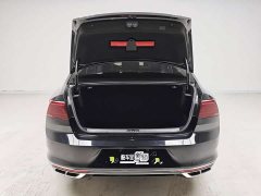 Volkswagen Magotan 2 Million Units Commemorative Edition 330TSI DSG Leading Version - ფოტო 11