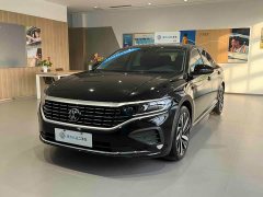 Volkswagen Passat Outstanding Edition 380TSI Dragon Ascendant Version - ფოტო 1