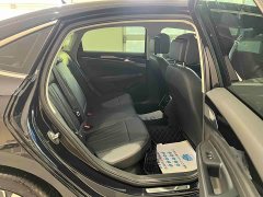 Volkswagen Passat Outstanding Edition 380TSI Dragon Ascendant Version - ფოტო 11