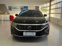 Volkswagen Passat Outstanding Edition 380TSI Dragon Ascendant Version - ფოტო 2