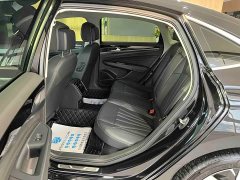 Volkswagen Passat Outstanding Edition 380TSI Dragon Ascendant Version - ფოტო 7