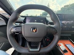 Changan UNI-V Third Generation 1.5T 500Bar Luxury Sport Edition - ფოტო 15