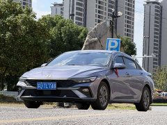 Hyundai Elantra 2023 1.5L CVT GLS Leading Edition - ფოტო 3