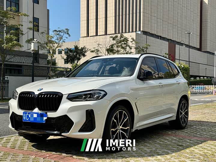 BMW X3 xDrive30i Leading Edition M Night Package