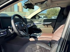 BMW 7 Series 735Li M Sport Package - ფოტო 4