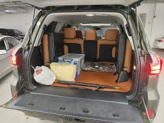 Lexus LX 570 PremiumLuxury Edition - ფოტო 10