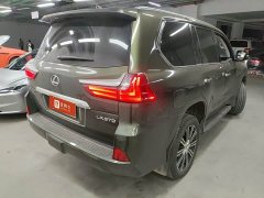 Lexus LX 570 PremiumLuxury Edition - ფოტო 2