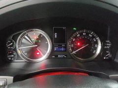 Lexus LX 570 PremiumLuxury Edition - ფოტო 4